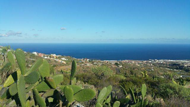 imagen 1 de Venta de parcela con vistas al mar en Candelaria (Tenerife)