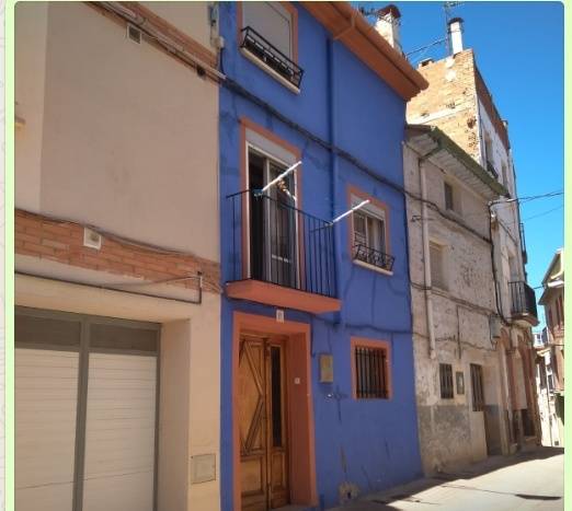 imagen 1 de Venta de casa rural a reformar en Alcorisa (Teruel)