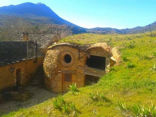 imagen 1 de Venta de granja ecológica con vivienda en Santa Cruz de La Seros  (Huesca)