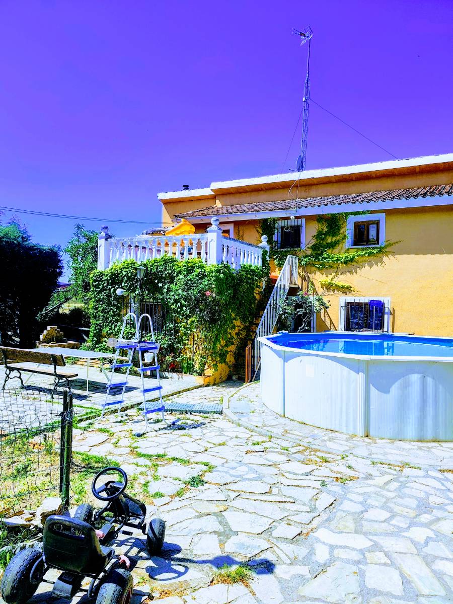 imagen 1 de Espectacular finca con dos viviendas independientes a 10 minutos de Cuenca