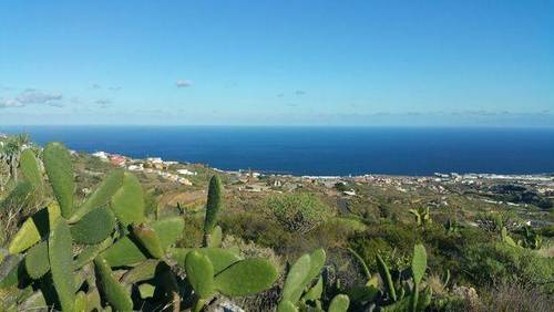 imagen 1 de Venta de parcela con vistas al mar en Candelaria (Tenerife)