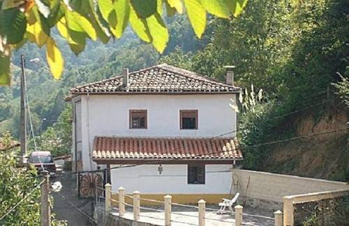 imagen 1 de Venta de casa rural en Piloña (Asturias)