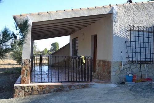 imagen 1 de Venta de casa rural con terreno en  Caravaca de la Cruz (Murcia)