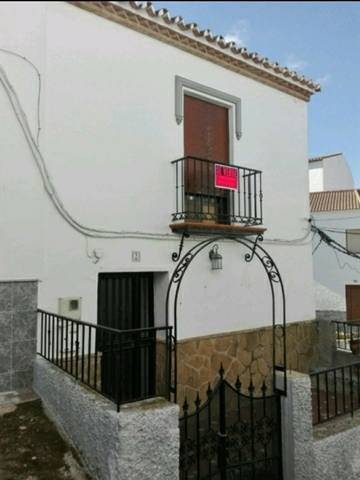 imagen 1 de Venta de casa de pueblo reformada en arales (Málaga)