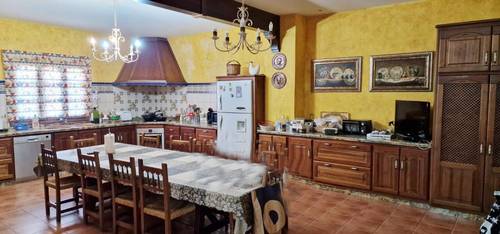 imagen 13 de CASA CORTIJO EN FINCA RÚSTICA DE 756 ha CON COTO DE CAZA Y GANADERÍA (SIERRA SUR SEVILLA)