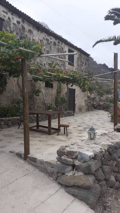 imagen 1 de Finca con Casa Rural con Encanto en Buenavista del Norte, Tenerife