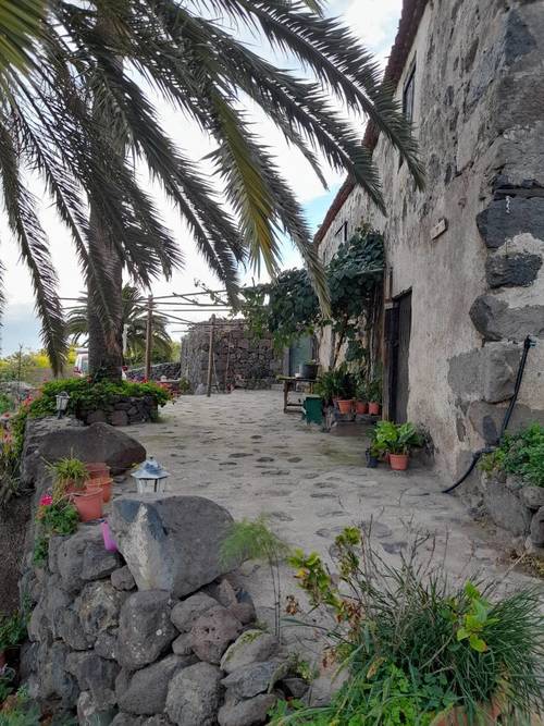 imagen 16 de Finca con Casa Rural con Encanto en Buenavista del Norte, Tenerife