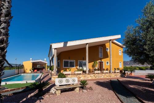 imagen 3 de Casa rústica con parcela de 9.480m2