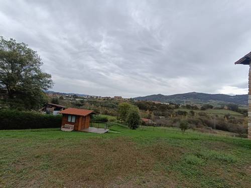 imagen 2 de Terreno edificable en Oviedo  – 2.000 m² de naturaleza, ubicación y potencial