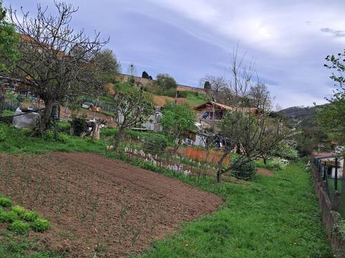 imagen 2 de Terreno en venta en Calle Canuto Hevia