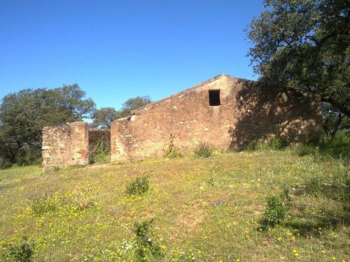 imagen 3 de FINCA EN LA SIERRA DE ARACENA Y PICOS DE AROCHE (HUELVA)