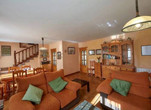 imagen 3 de Magnifica finca con gran casa para negocio
