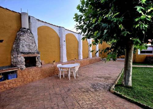 imagen 17 de Magnifica finca con gran casa para negocio