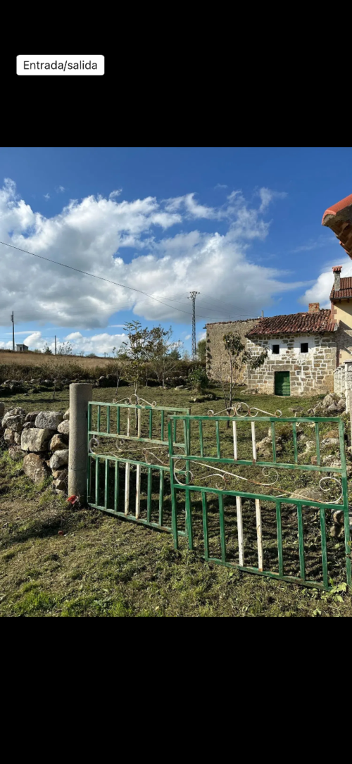 imagen 1 de Casa de pueblo de piedra con finca