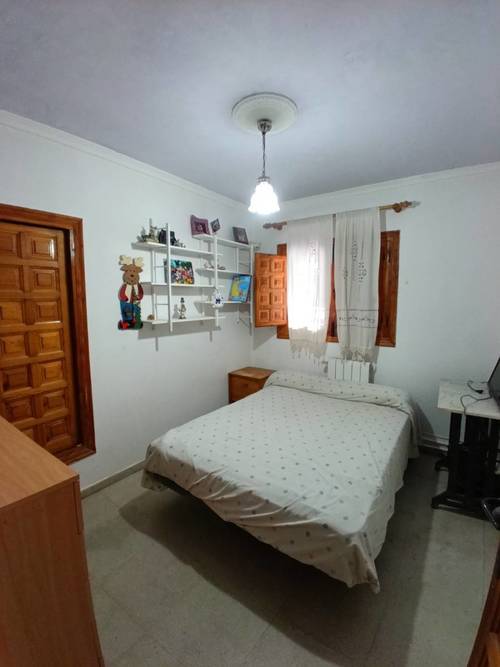 imagen 15 de Espectacular finca con dos viviendas independientes a 10 minutos de Cuenca